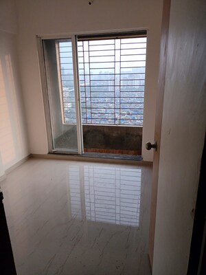 Room in 1 BHK Apartment at Reliable Gulraj Trinity, Goregaon West – for Sale