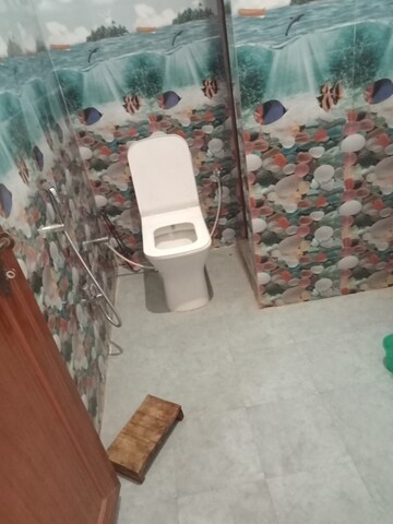 Attached Bathroom in 2 BHK Independent House at Jankipuram – for Rent