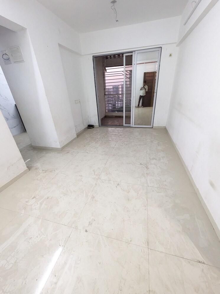 Living Room, siddhivinayak-royal-meadows 1 Bedroom 722 Sq.Ft. Apartment In Shahad Thane 8611880