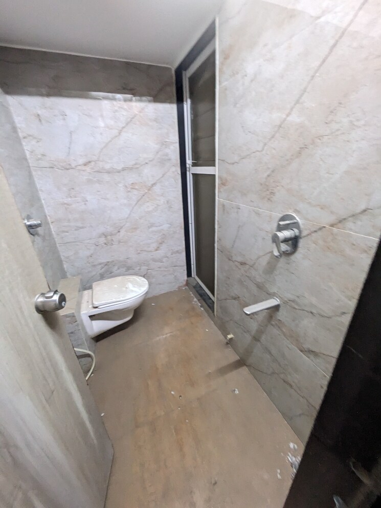 Bathroom, siddhivinayak-royal-meadows 1 Bedroom 722 Sq.Ft. Apartment In Shahad Thane 8611880