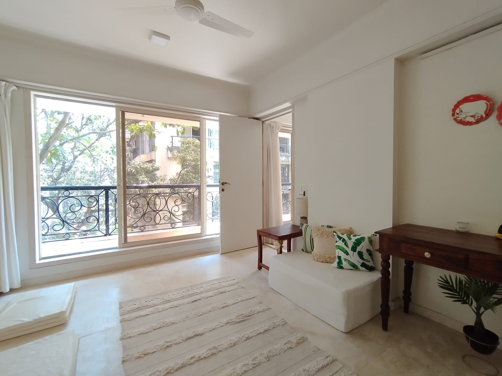 3 BHK Apartment For Rent in Holly Hock