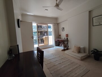 Bedroom in 3 BHK Apartment at Holly Hock, Santacruz West – for Rent