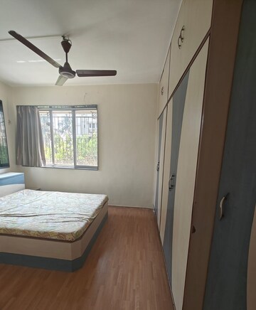 Bedroom in 2 BHK Apartment at Bandra West – for Rent