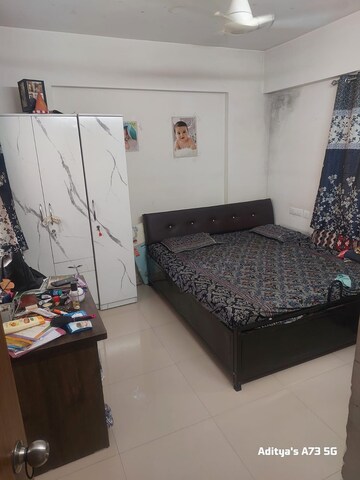 1 BHK Apartment For Rent in Saket Nagar