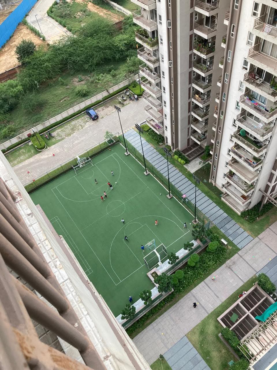 3 BHK + Servant Room,Extra Room Apartment For Rent in Adani Oyster Grande Phase 2