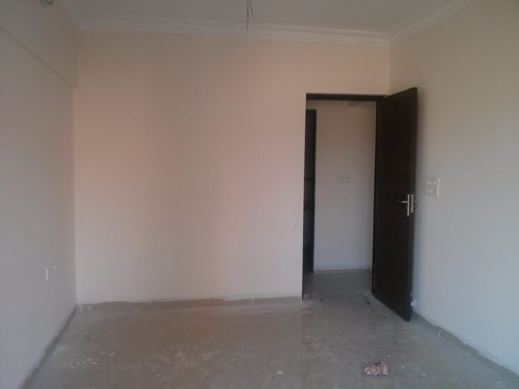 Room, happy-valley 1 Bedroom 450 Sq.Ft. Apartment In Manpada Thane 8611794