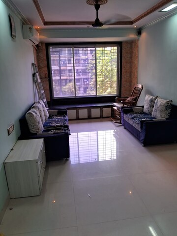2 BHK Apartment For Rent in Vasant Smruti Apartment, Kandivali East