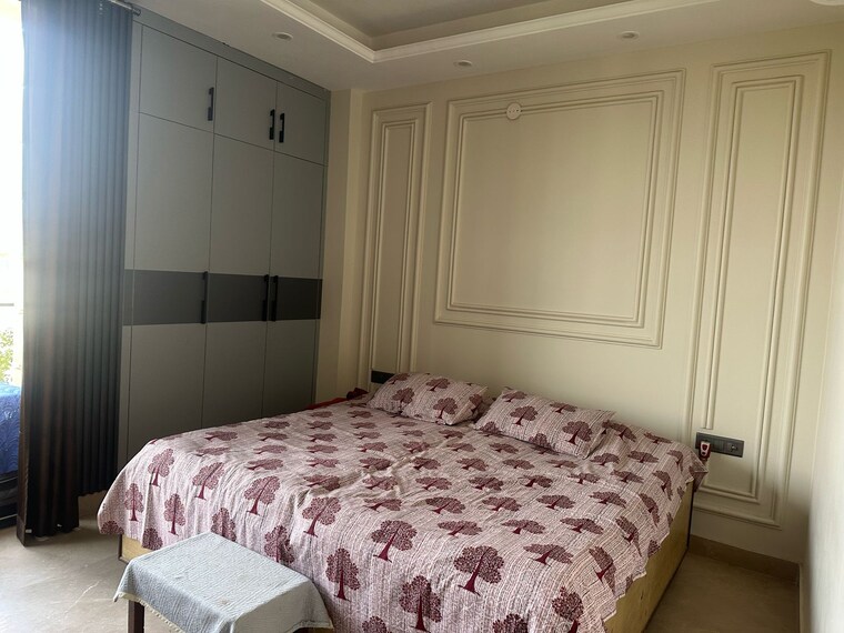 Bedroom, ansal-sushant-floors 4 Bedroom 300 Sq.Yd. Builder Floor In Sushant Lok ii Gurgaon 8611878