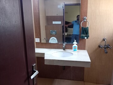 Bathroom in 3 BHK Apartment at Eldeco Olympia, Sector 93a – for Sale