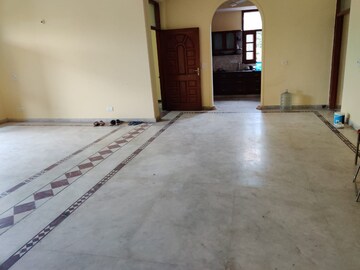 3 BHK Independent House For Rent in RWA Apartments Sector 30, Sector 30