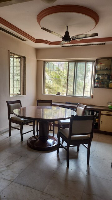 3.5 BHK Apartment For Rent in Dadar West