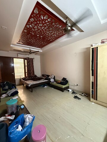 Bedroom in 3 BHK Builder Floor at Vasant Enclave – for Rent