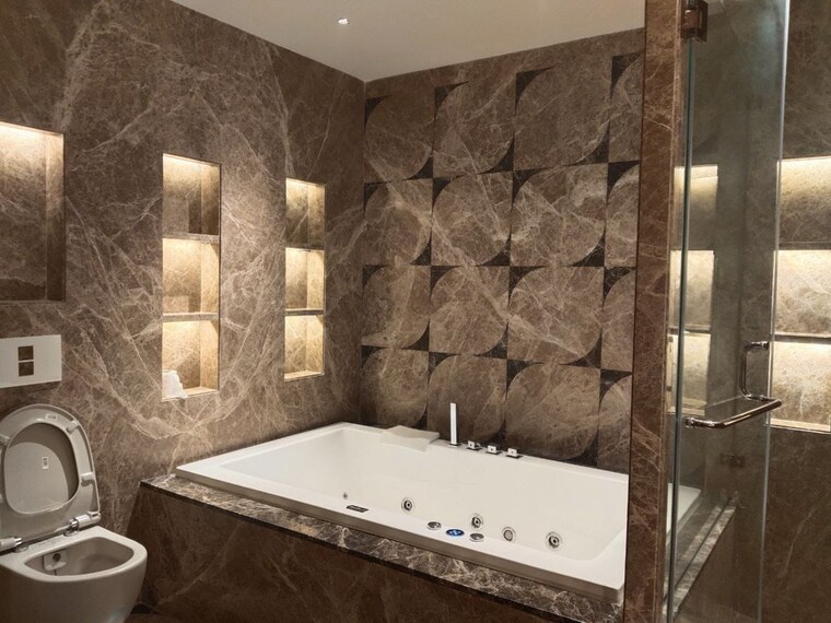 Bathroom, greater kailash 6+ Bedroom 700 Sq.Yd. Villa In Greater Kailash Delhi 8612002