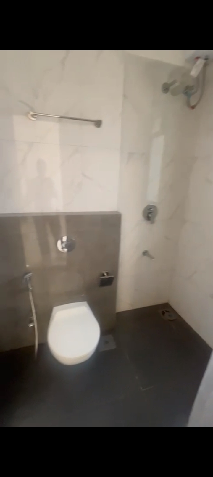 2 BHK Apartment For Rent in Lotus Unity