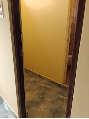 Room in 3 BHK Villa at Bathlapalli – for Sale