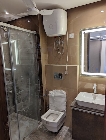 Bathroom in 3 BHK Builder Floor at Dlf Phase I – for Rent
