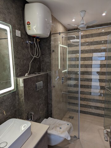 Bathroom in 3 BHK Builder Floor at Dlf Phase I – for Rent
