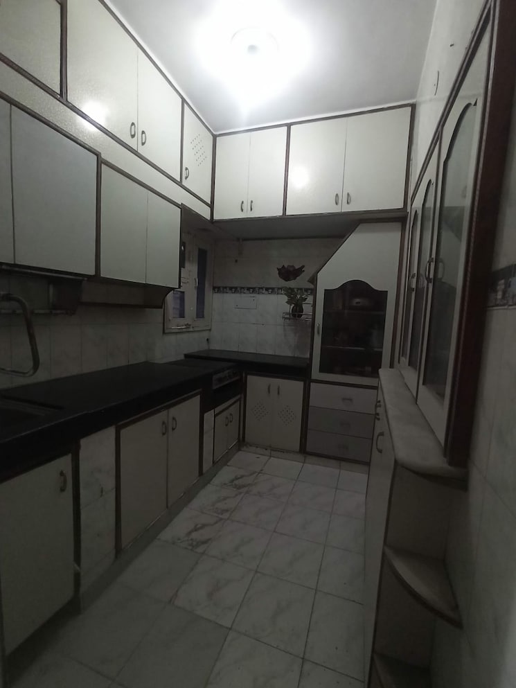 Kitchen, paschim vihar 2 Bedroom 800 Sq.Ft. Apartment In Paschim Vihar Delhi 8612161