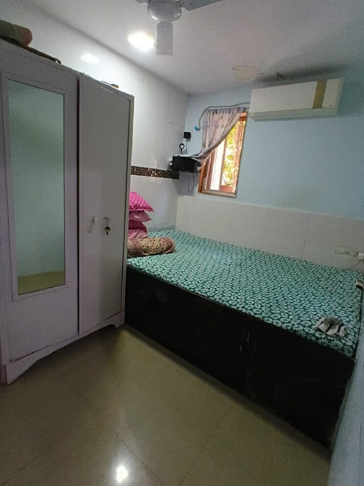 Bedroom, khar west 1 Bedroom 550 Sq.Ft. Apartment In Khar West Mumbai 8612191