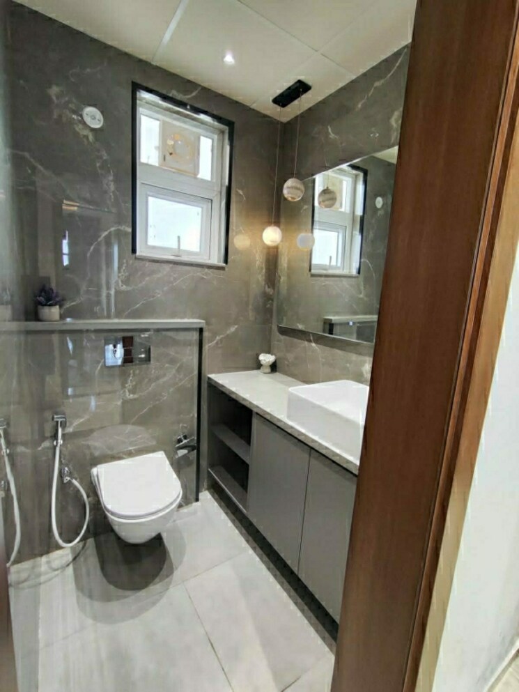 Bathroom, jashn-elevate 3 Bedroom 2003 Sq.Ft. Apartment In Sushant Golf City Lucknow 8612313