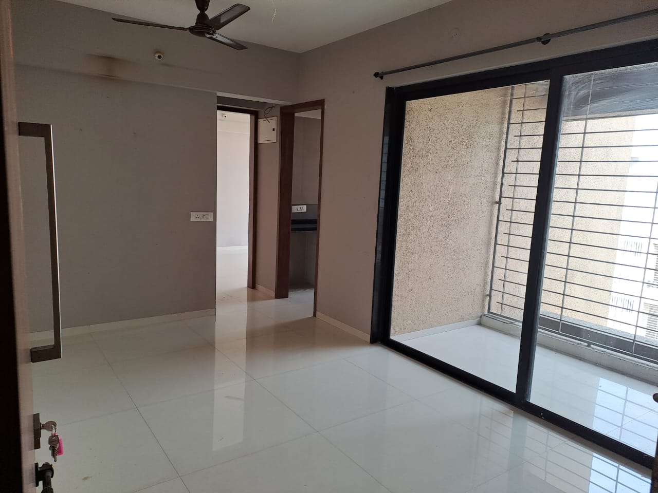 2 BHK Apartment For Sale in National Marvel