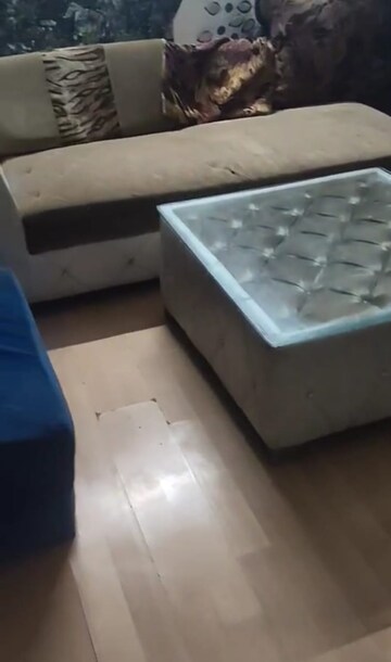 Living Room in 3 BHK Apartment at Unitech Horizon, Pi Greater Noida – for Sale
