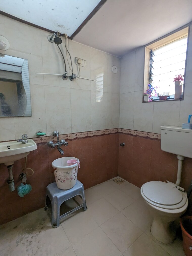 Bathroom, parsik nagar 3 Bedroom 1260 Sq.Ft. Apartment In Parsik Nagar Thane 8613322