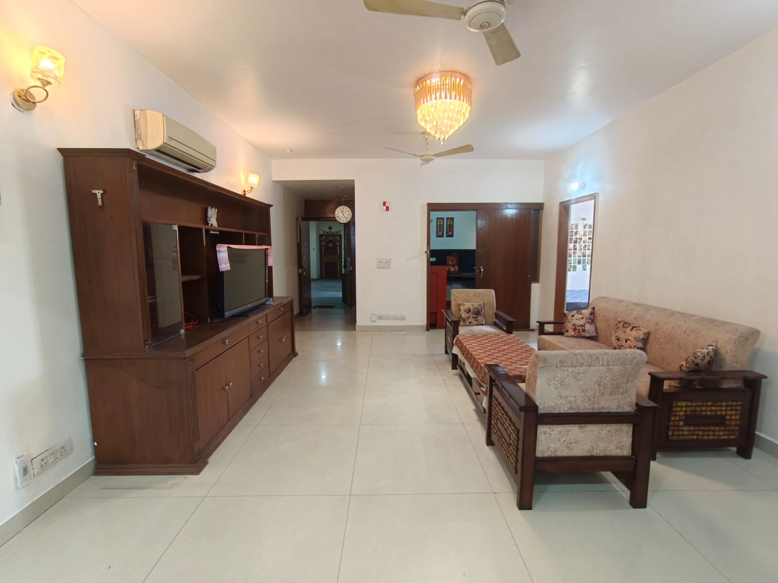 3 BHK Apartment For Rent in M3M Jewel