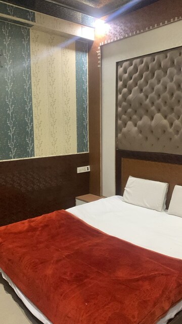 4 BHK Apartment For Rent in Hindon Air Force Station