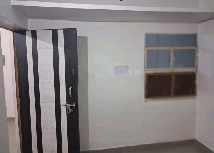 Other, dilshad garden 2 Bedroom 800 Sq.Ft. Apartment In Dilshad Garden Delhi 8613424