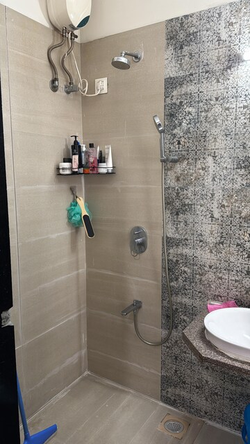 Bathroom in 2 BHK Apartment at Yash Orion, Goregaon East – for Rent