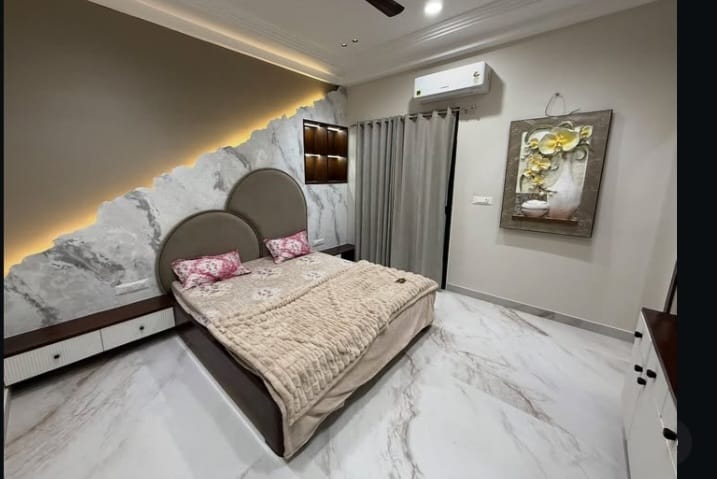 3 BHK + Pooja Room,Servant Room Builder Floor For Sale in Bulder Floor 