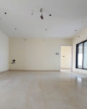 4 BHK Apartment For Sale in Parsik Nagar