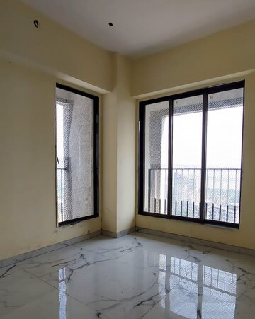 Room in 4 BHK Apartment at Parsik Nagar – for Sale