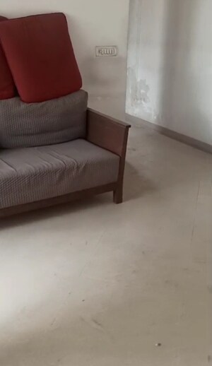 Room in 2 BHK Apartment at Metro Grande, Kalyan East – for Sale