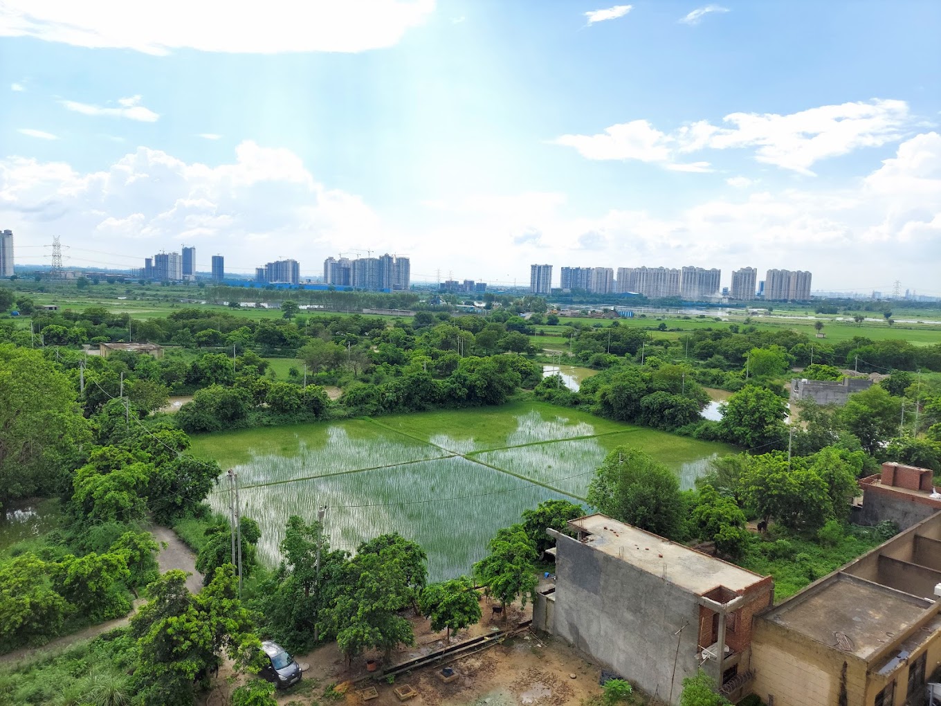 2 BHK + Study Room 1057 Sq.Ft. Apartment in Nimbus Express Park View - II