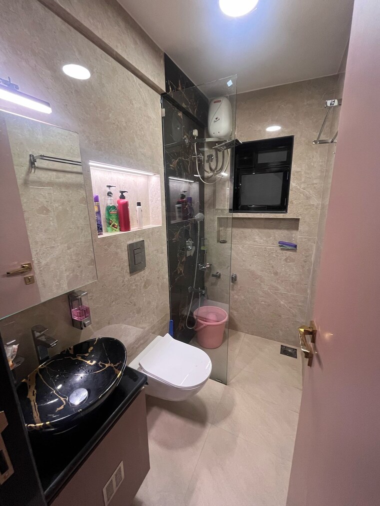 Bathroom, saket-towers-chs-ltd 2 Bedroom 1267 Sq.Ft. Apartment In Majiwada Thane 8613510