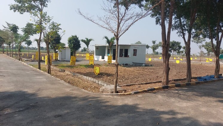 undefined, tulasi nagar  200 Sq.Yd. Plot In Tulasi Nagar Vijayawada 8613431