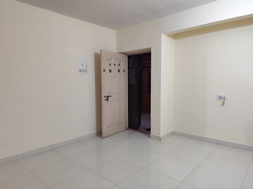 Room in 1 BHK Apartment at Bhakti Park Anand Nagar, Anand Nagar – for Rent