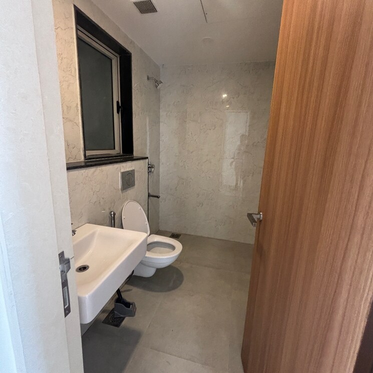 Bathroom, lodha-primo 3 Bedroom 1082 Sq.Ft. Apartment In Dr Deshmukh Marg Mumbai 8613640