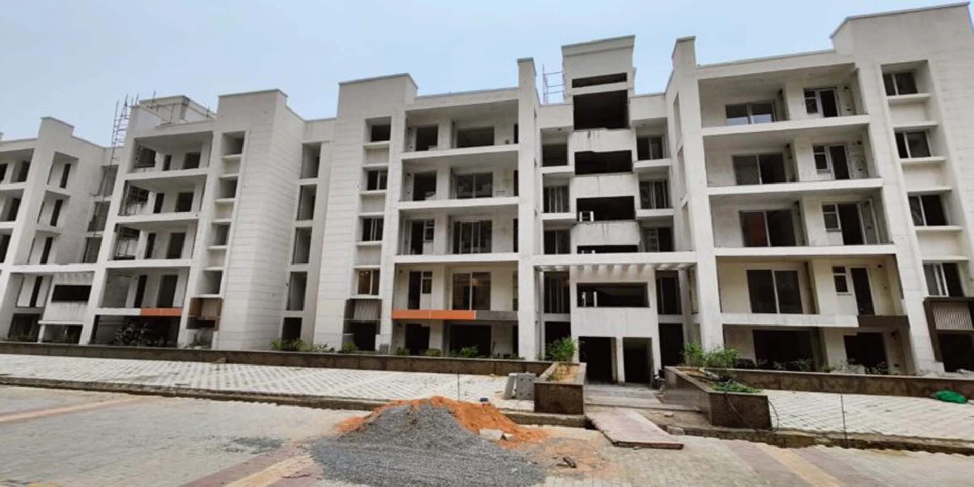 2 BHK 1292 Sq.Ft. Apartment in Nimbus The Express Park View II