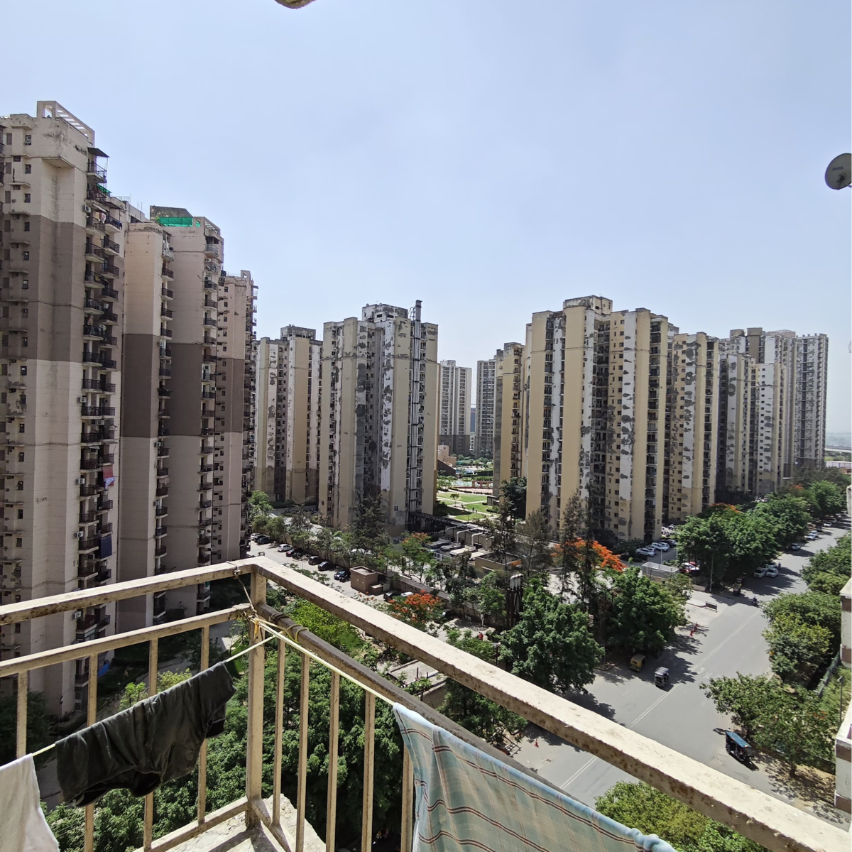 3 BHK + Study Room Apartment For Rent in Supertech Ecociti