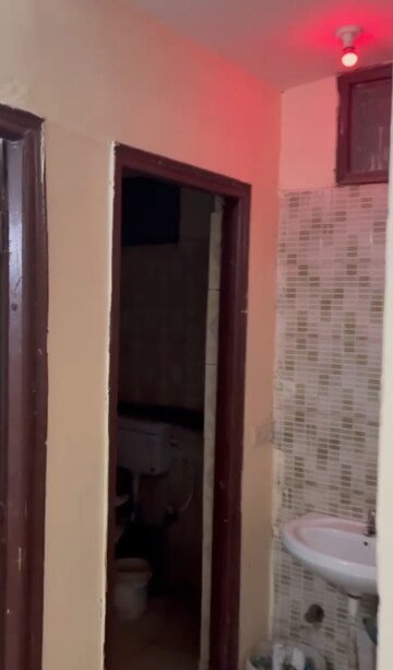 Bathroom in 2 BHK Apartment at Omicron Iii Greater Noida – for Sale