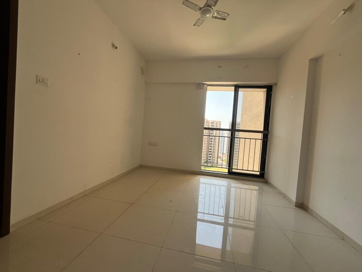 Room, pride-world-city-kingsbury 3 Bedroom 1050 Sq.Ft. Apartment In Charholi Budruk Pune 8613820