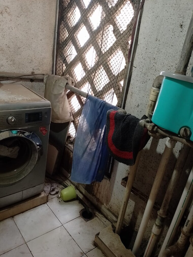 undefined, kalwa 4 Bedroom 2200 Sq.Ft. Apartment In Kalwa Thane 8613868