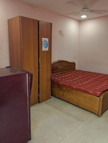 Room in 1 RK Builder Floor at Kalkaji – for Rent