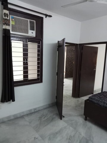 Room in 2 BHK Builder Floor at Adchini – for Rent