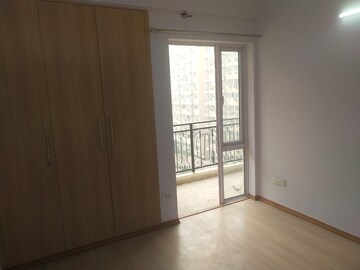 Room in 3 BHK Apartment at Moti Nagar – for Rent