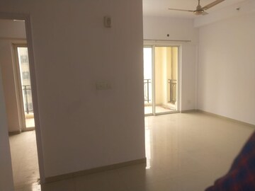 Room in 3 BHK Apartment at Moti Nagar – for Rent