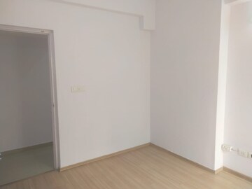 Room in 3 BHK Apartment at Moti Nagar – for Rent